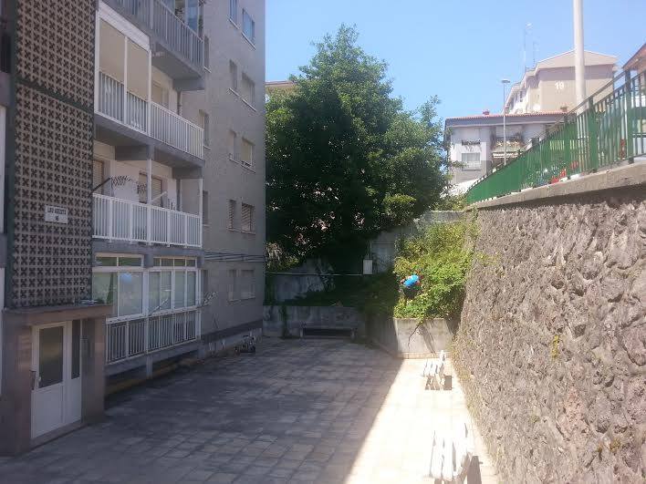 Limpieza de talud para comunidad en Alza